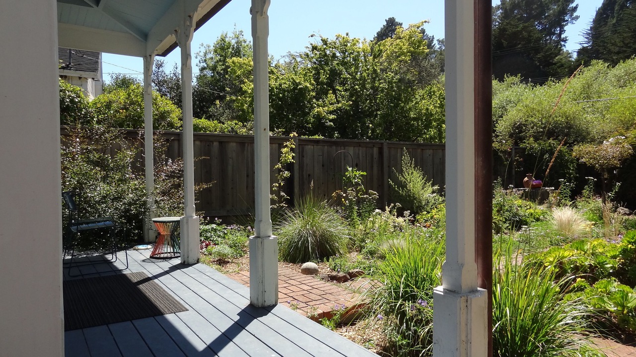 Photo of Patio Balcony in Bolinas