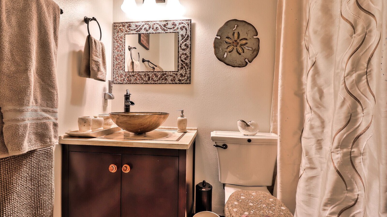 Photo of Bathroom in Port Hueneme