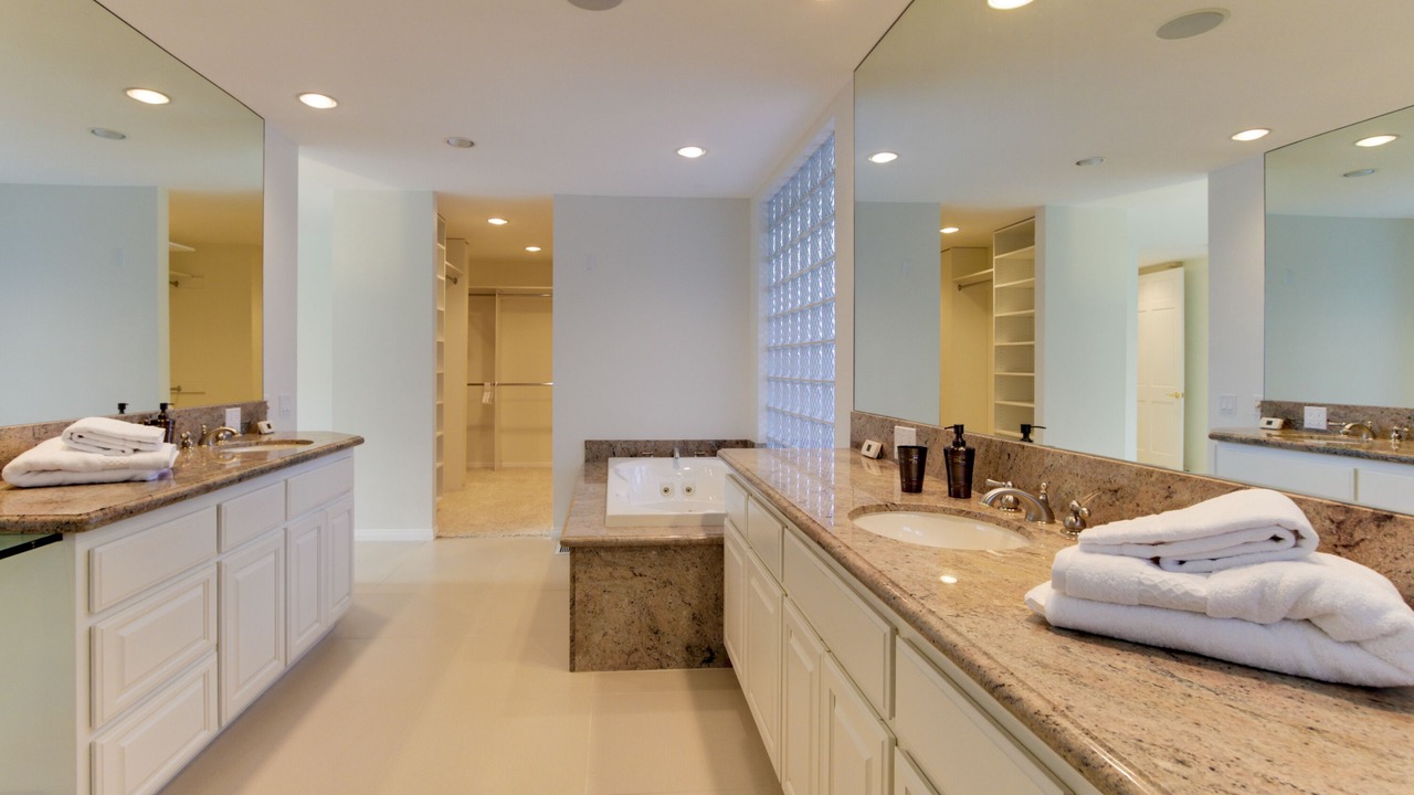 Photo of Bathroom in Indian Canyon