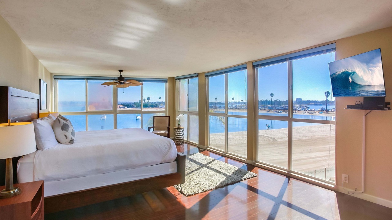 Photo of Bedroom in Central Mission Beach