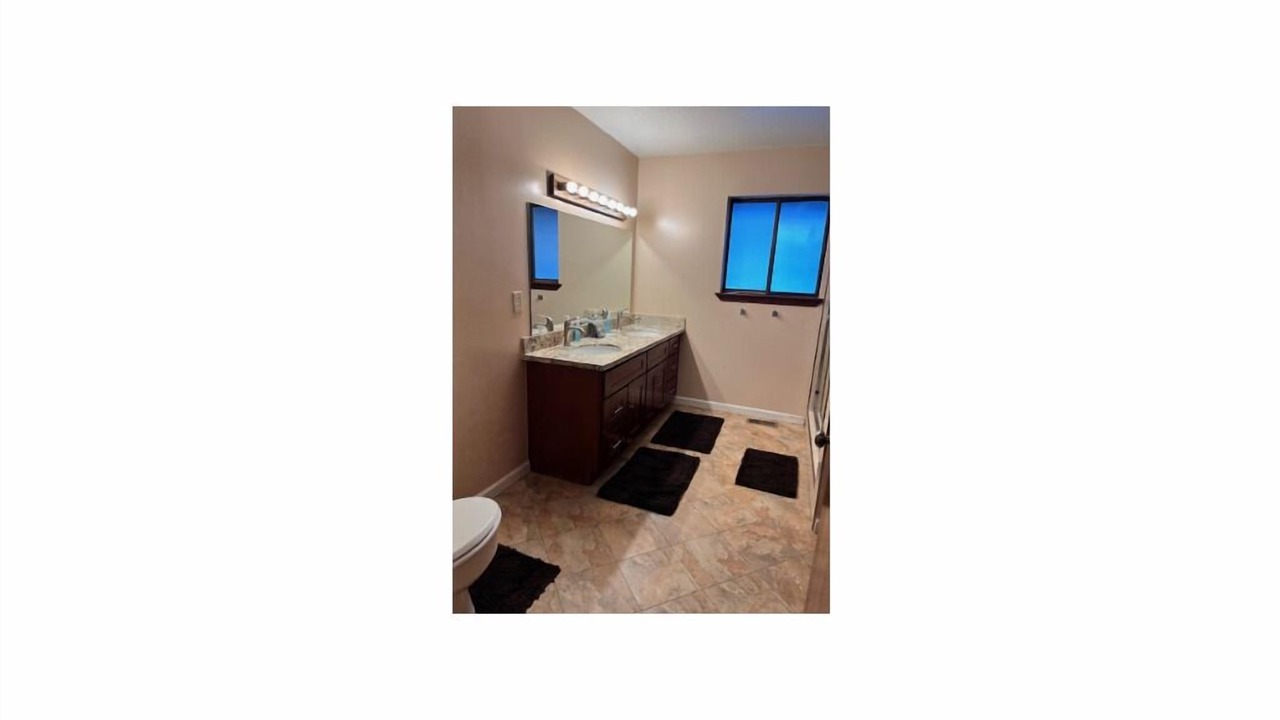 Photo of Bathroom in Kingswood Estates