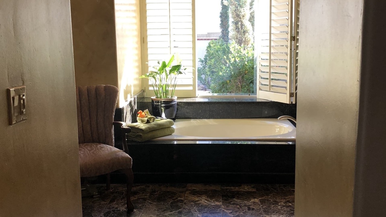 Photo of Bathroom in Central Scottsdale