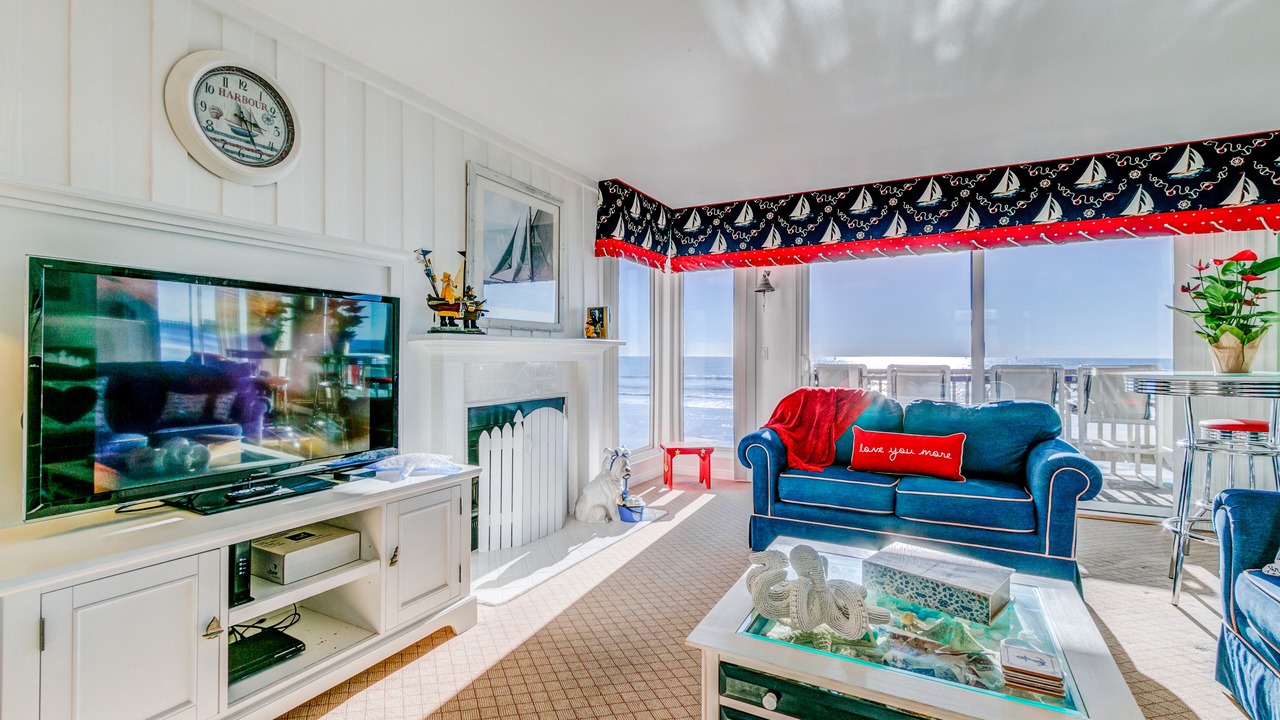Photo of Livingroom in Oceanside