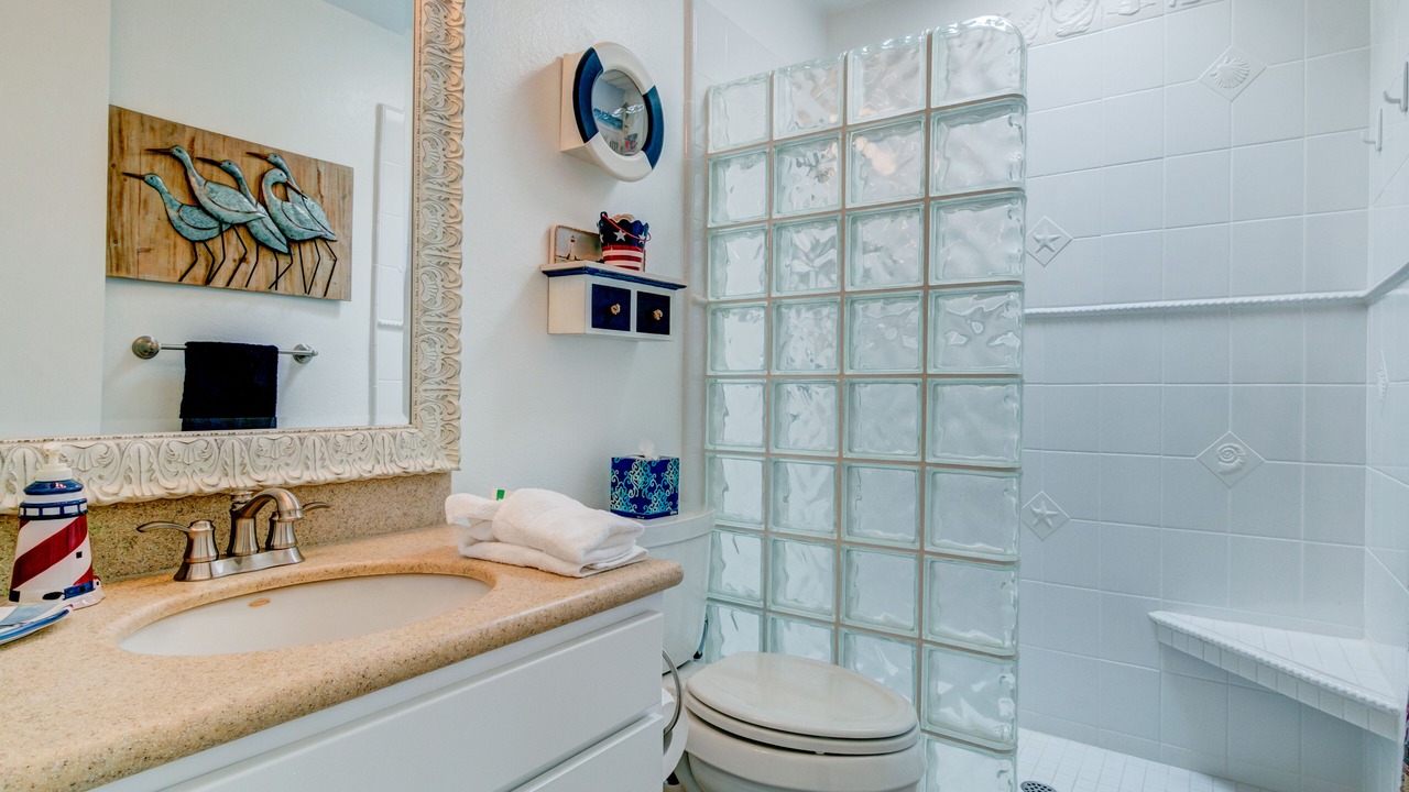 Photo of Bathroom in Oceanside
