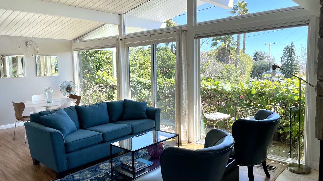 Photo of Livingroom in Lantern District