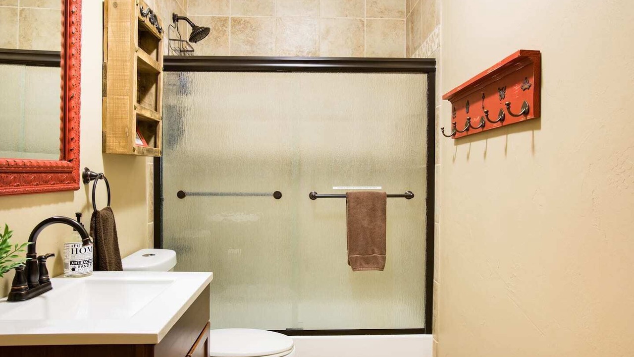 Photo of Bathroom in Highland Pines