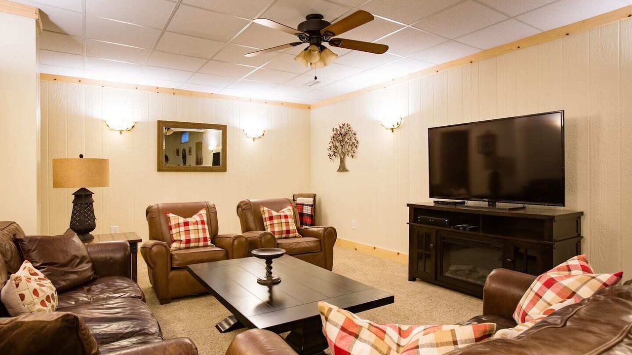 Photo of Bedroom in Highland Pines