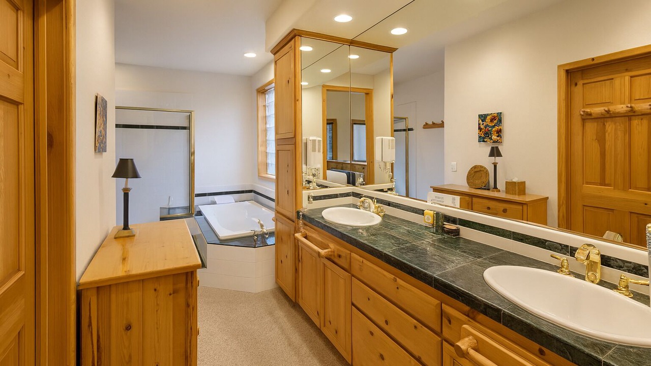 Photo of Bathroom in Truckee