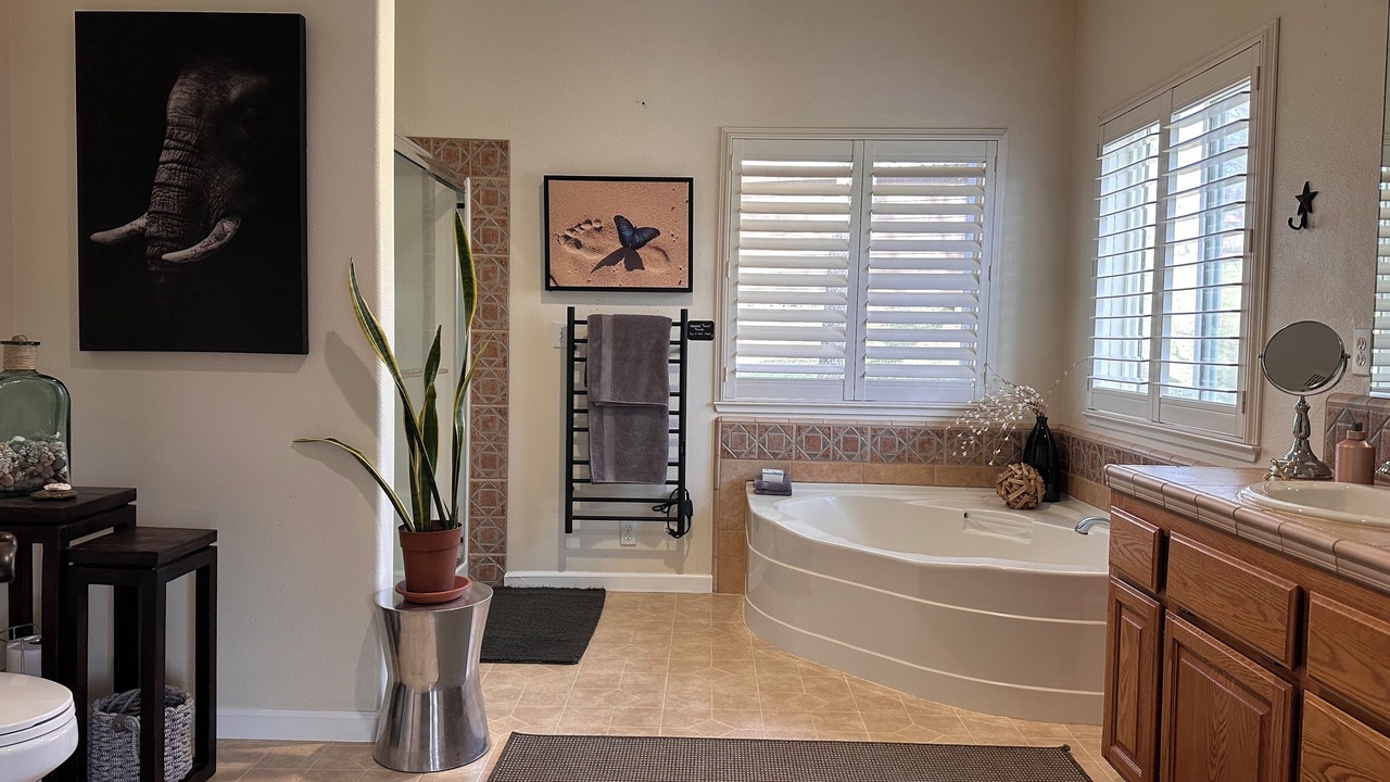 Photo of Bathroom in Shasta County