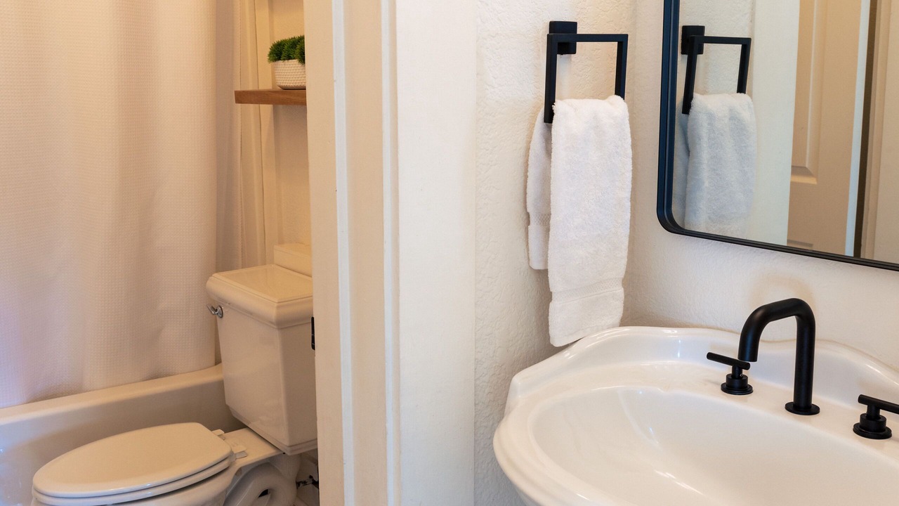 Photo of Bathroom in Vallejo