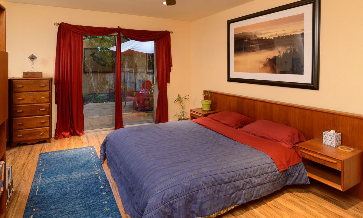 Photo of Bedroom in Santa Rosa