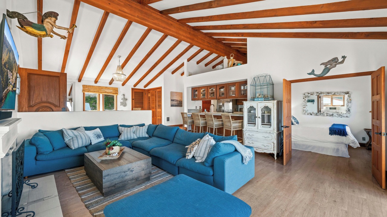 Photo of Livingroom in Avalon