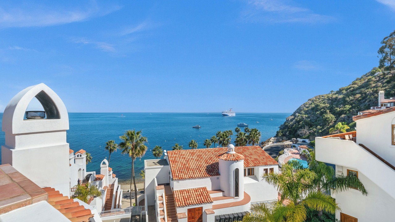 Photo of Outdoor in Avalon
