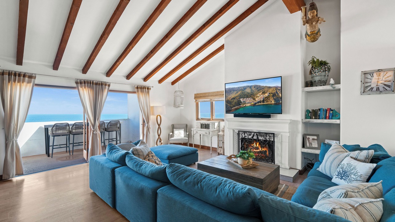 Photo of Livingroom in Avalon