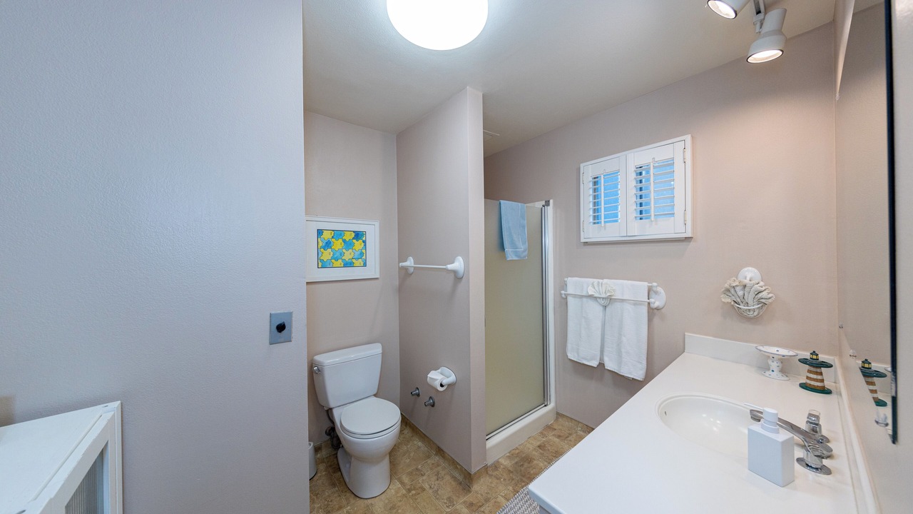 Photo of Bathroom in West Newport