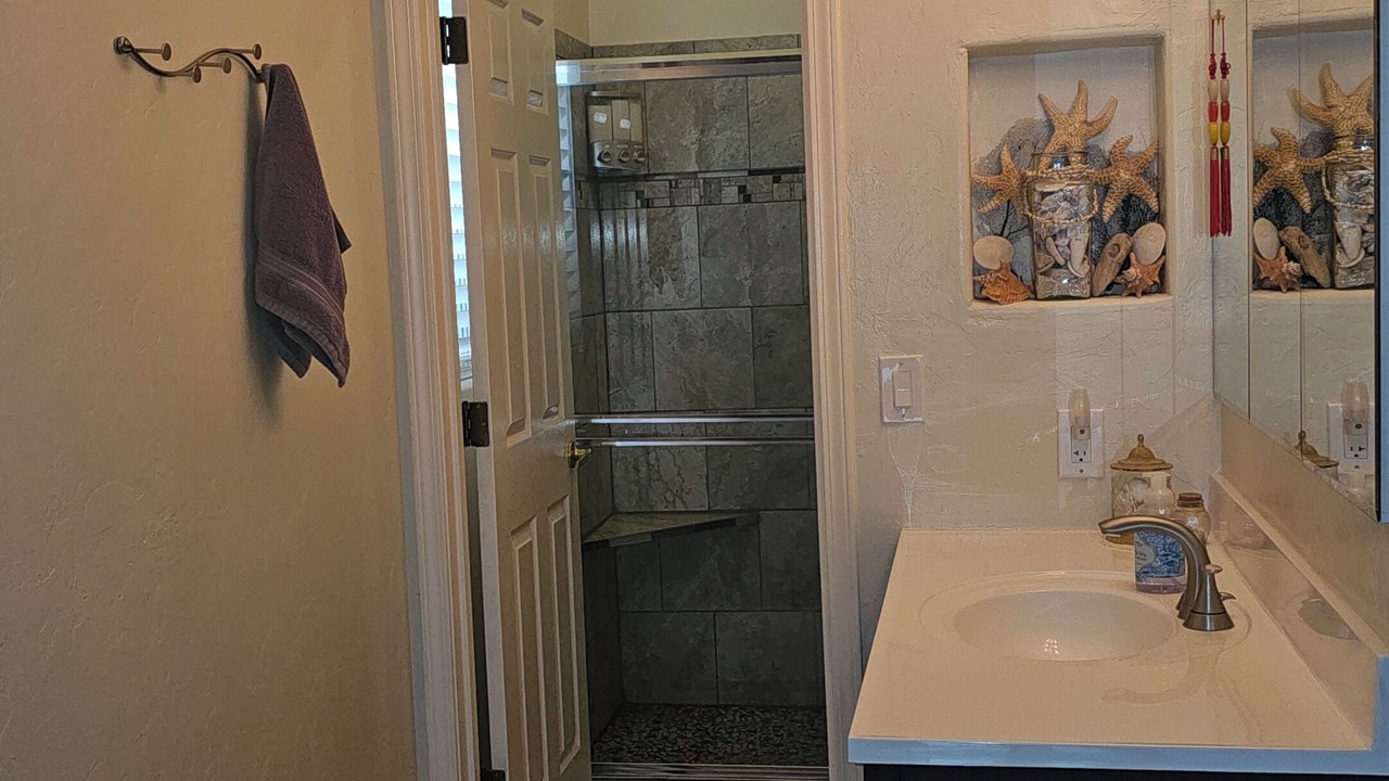 Photo of Bathroom in Prescott Valley Units