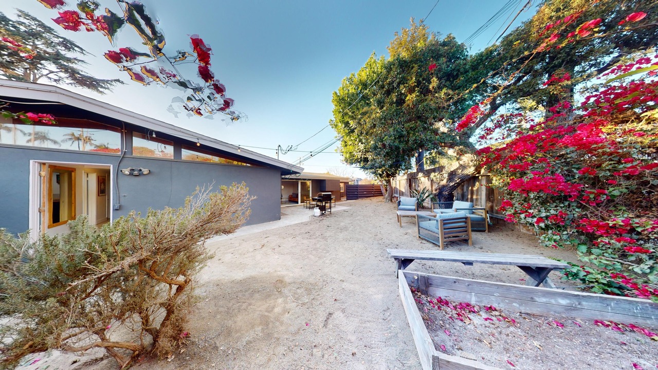 Photo of Patio Balcony in Olde Carlsbad