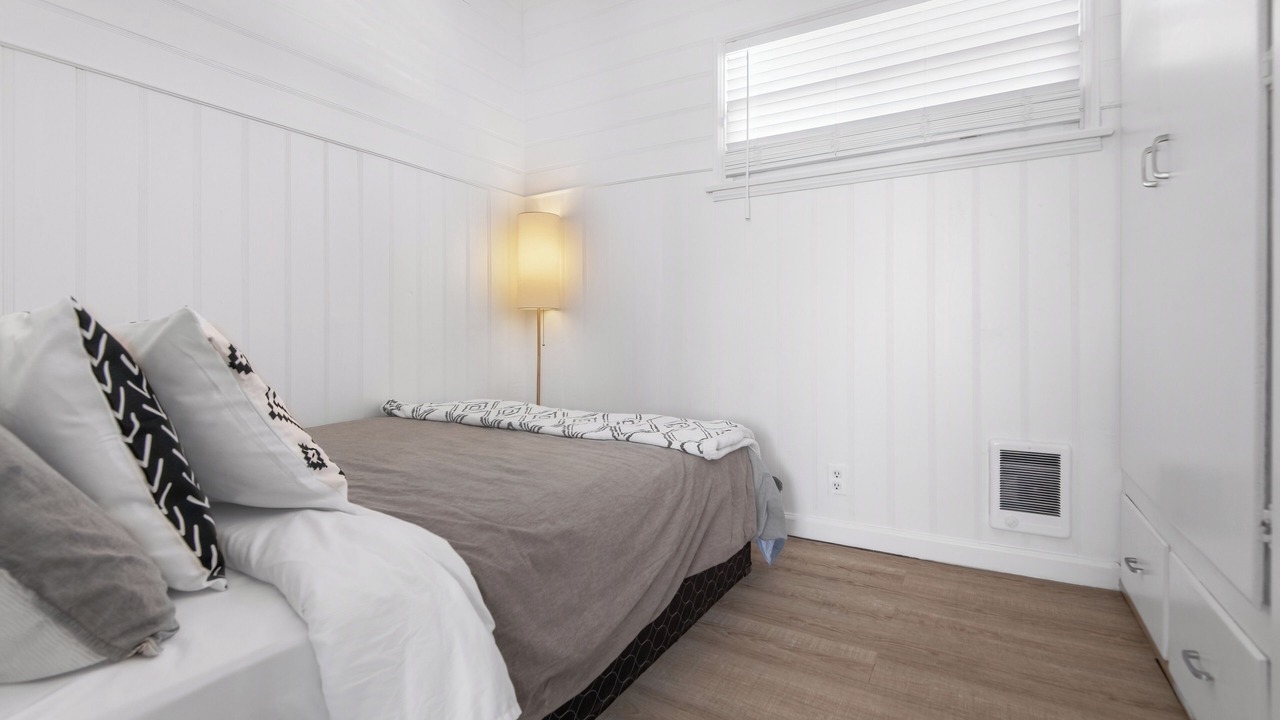 Photo of Bedroom in Central Malibu