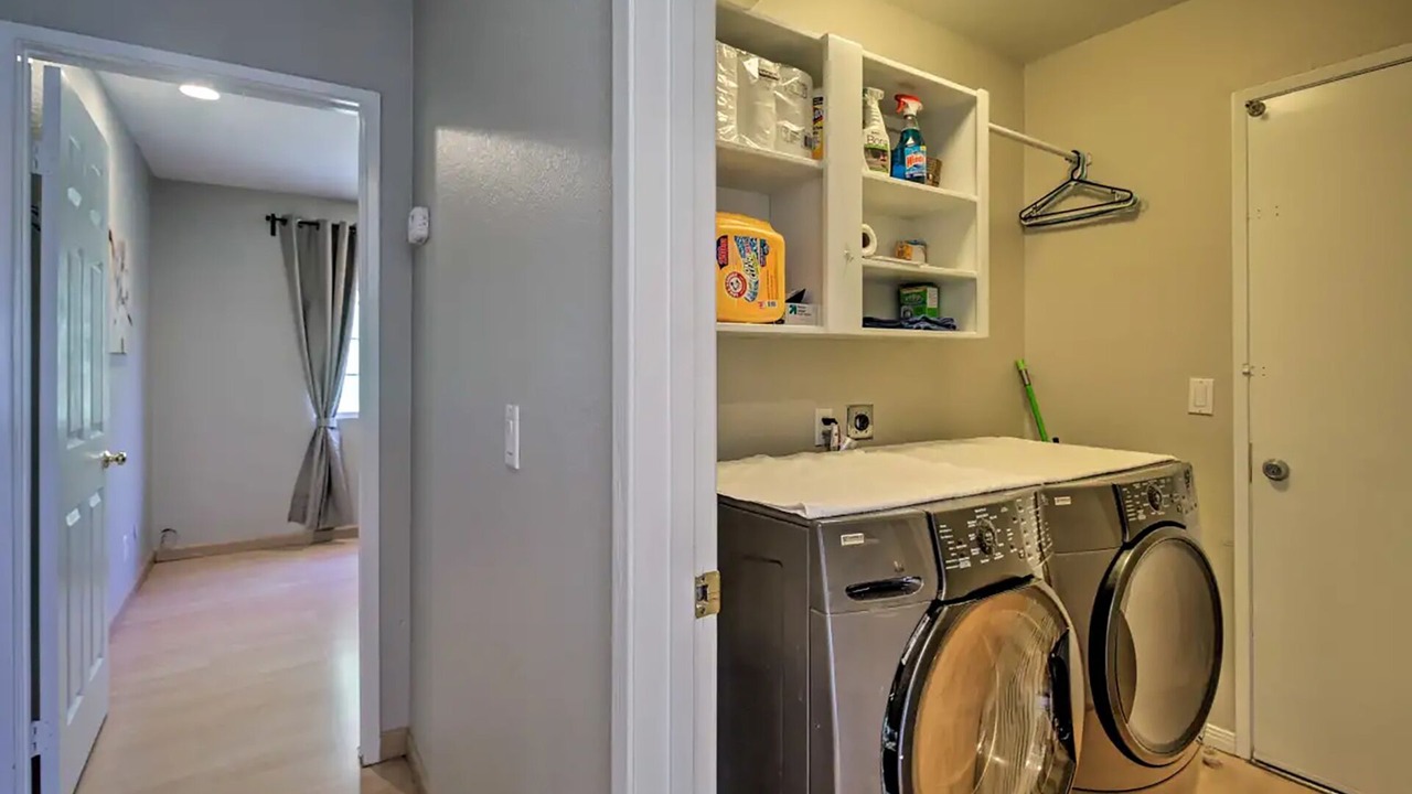 Photo of Bedroom in Mira Mesa