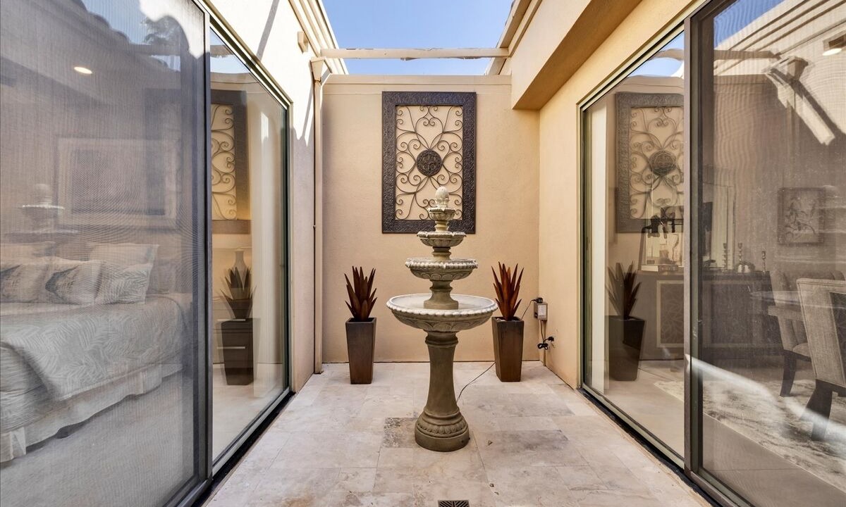 Photo of Patio Balcony in La Quinta