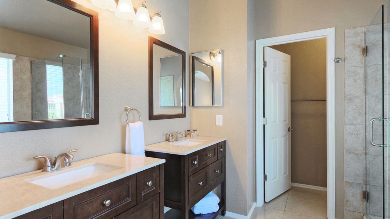Photo of Bathroom in Horizons West