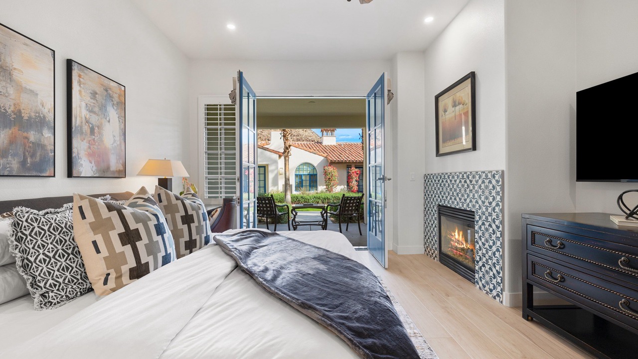 Photo of Bedroom in La Quinta