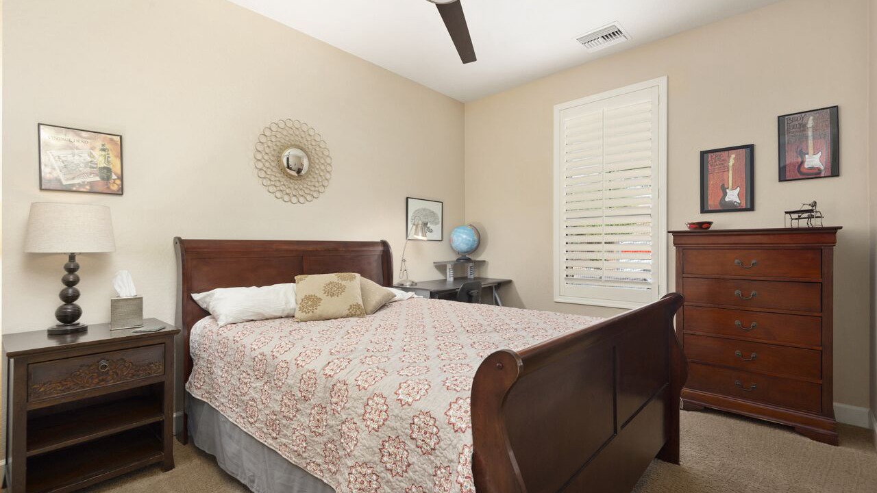 Photo of Bedroom in Palm Valley