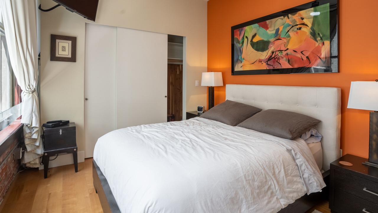 Photo of Bedroom in Historic Core