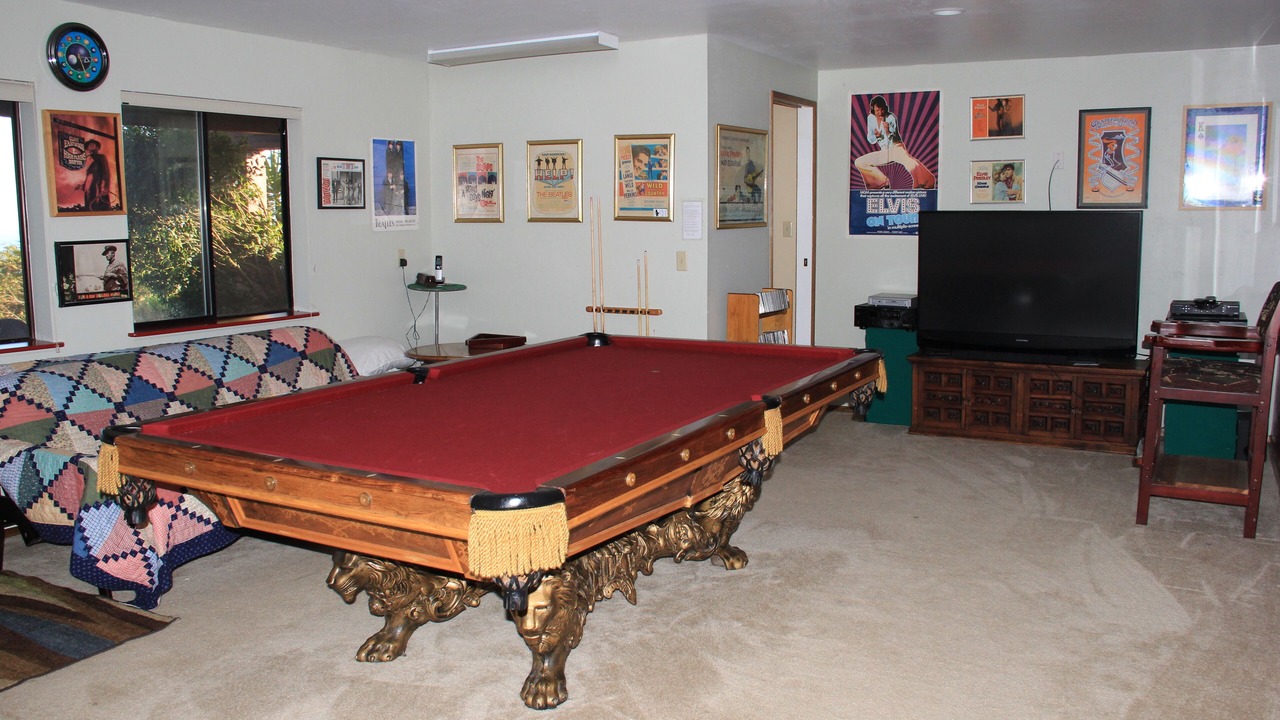 Photo of Bedroom in Gualala