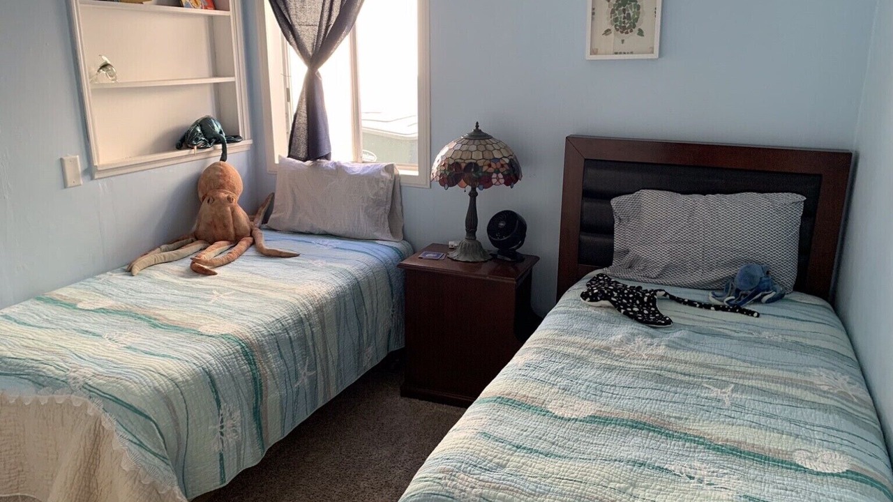Photo of Bedroom in Faria Beach