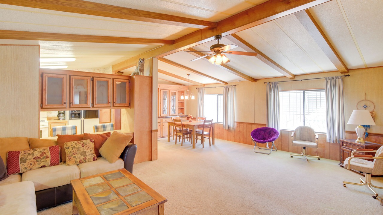 Photo of Livingroom in Holiday Shores