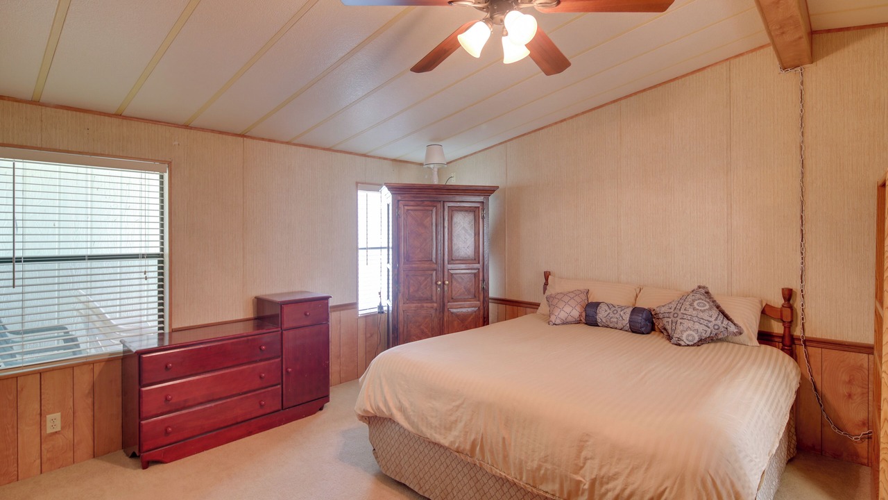 Photo of Bathroom in Holiday Shores