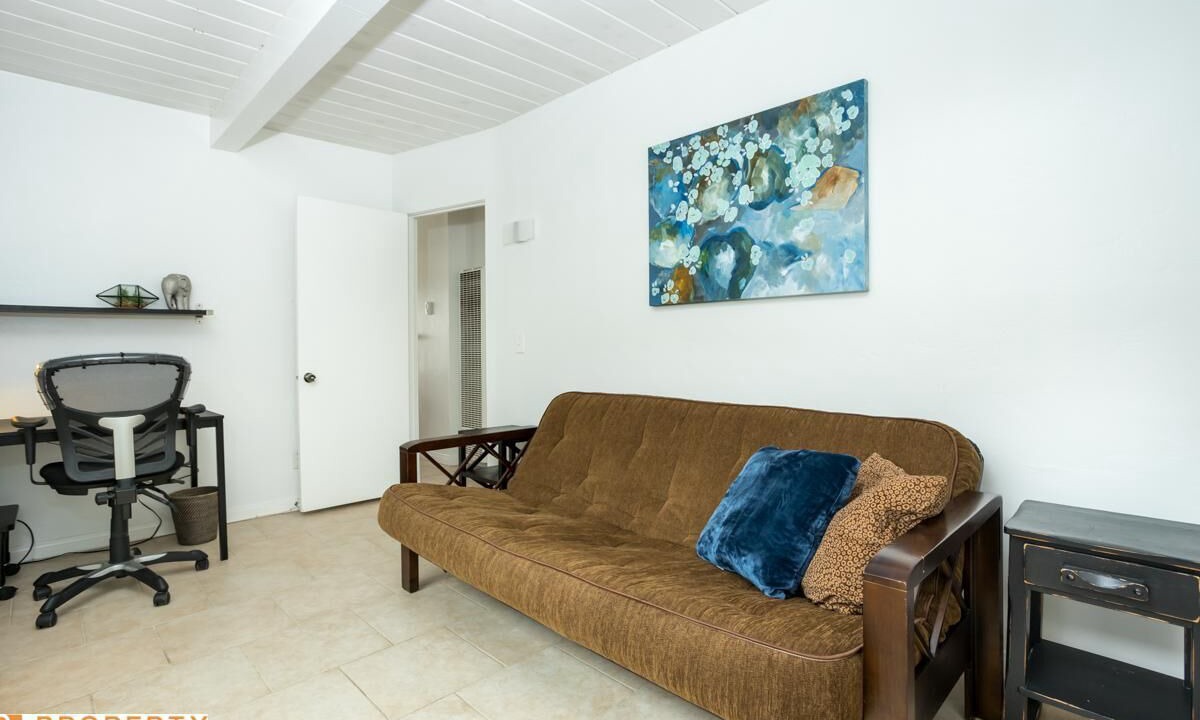 Photo of Livingroom in Ocean Beach