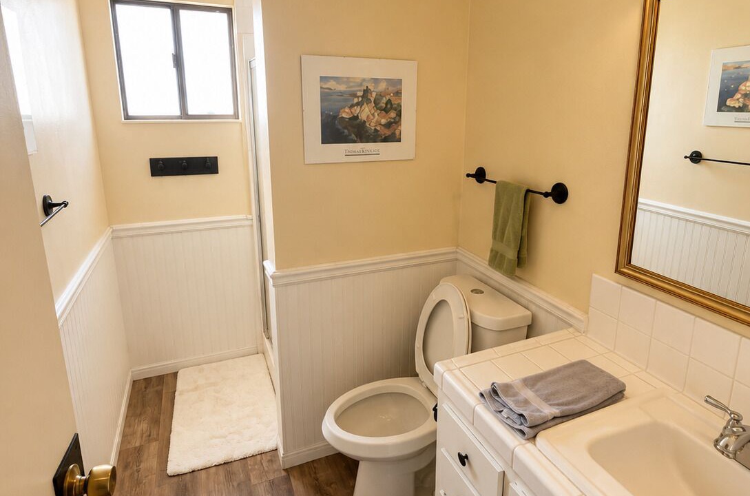 Photo of Bathroom in Wrightwood