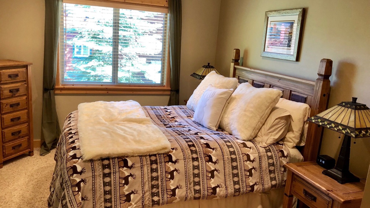 Photo of Bedroom in Truckee