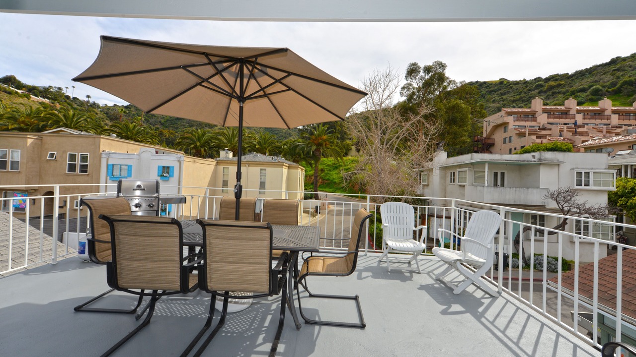 Photo of Patio Balcony in Avalon