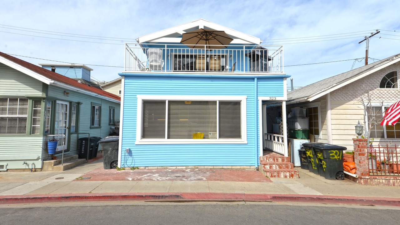 Photo of Others in Avalon