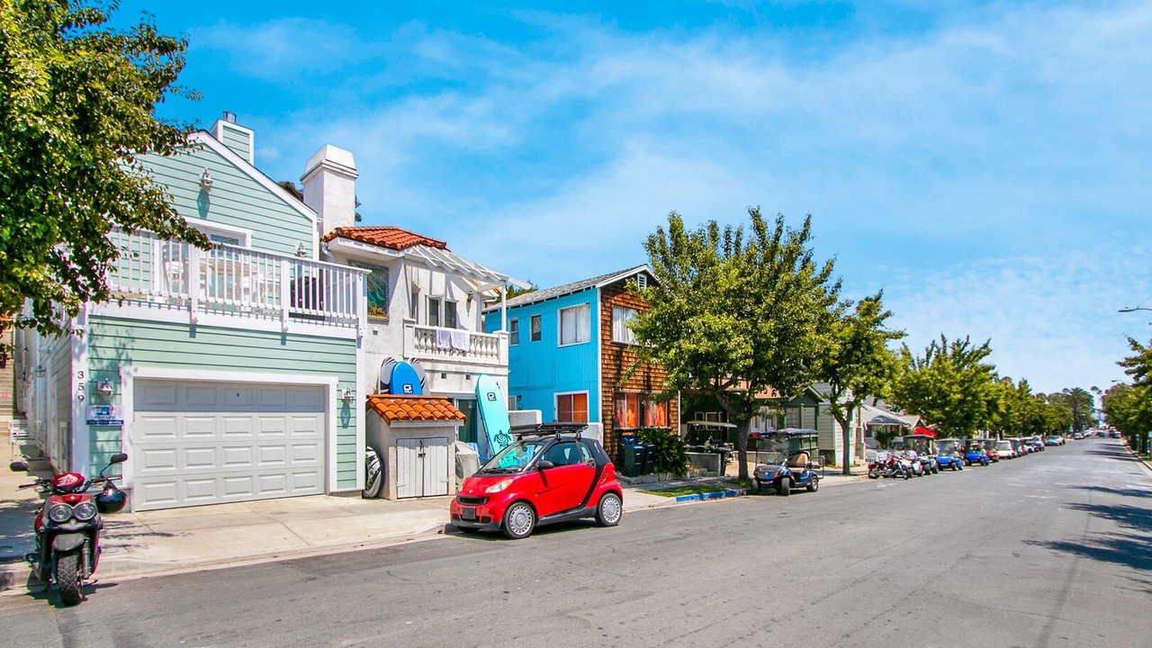Photo of Others in Avalon