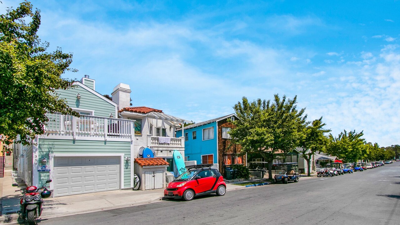 Photo of Others in Avalon