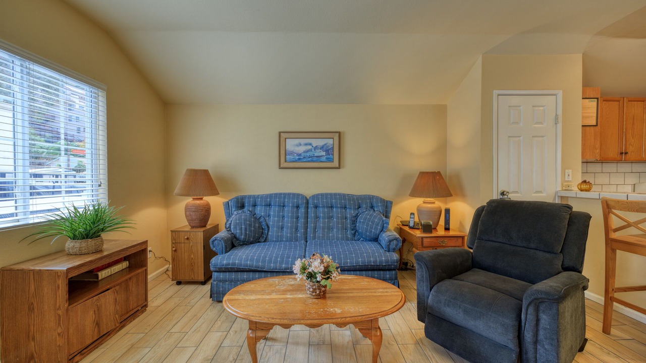 Photo of Bedroom in Avalon