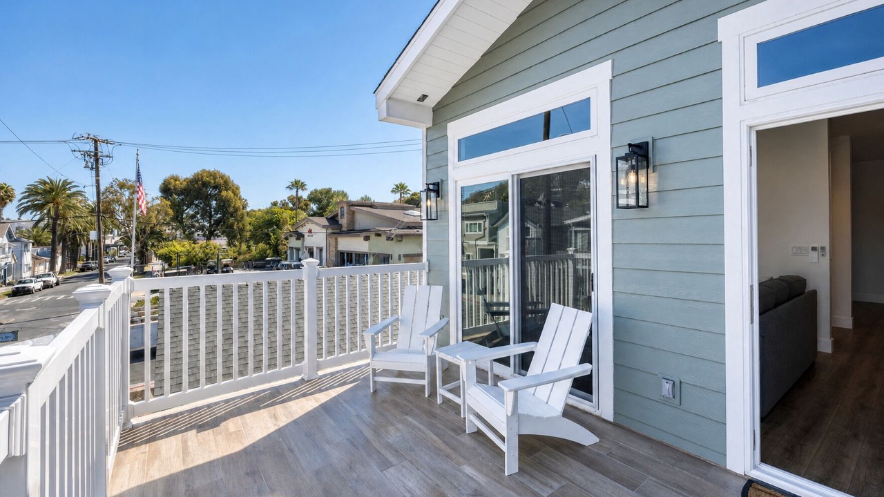 Photo of Patio Balcony in Avalon