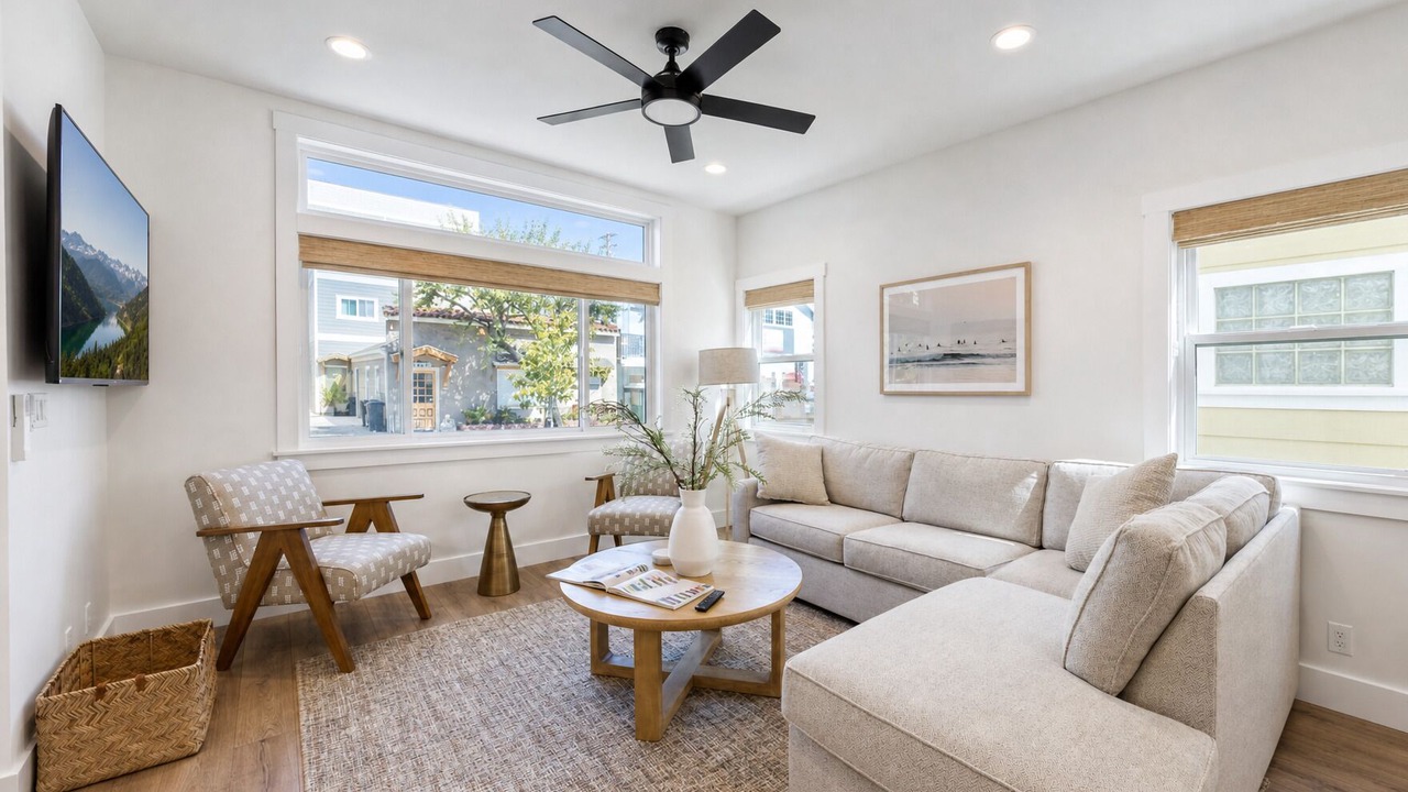 Photo of Bedroom in Avalon