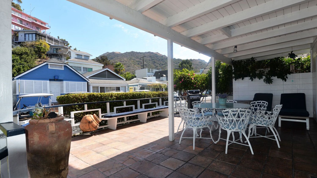 Photo of Others in Avalon