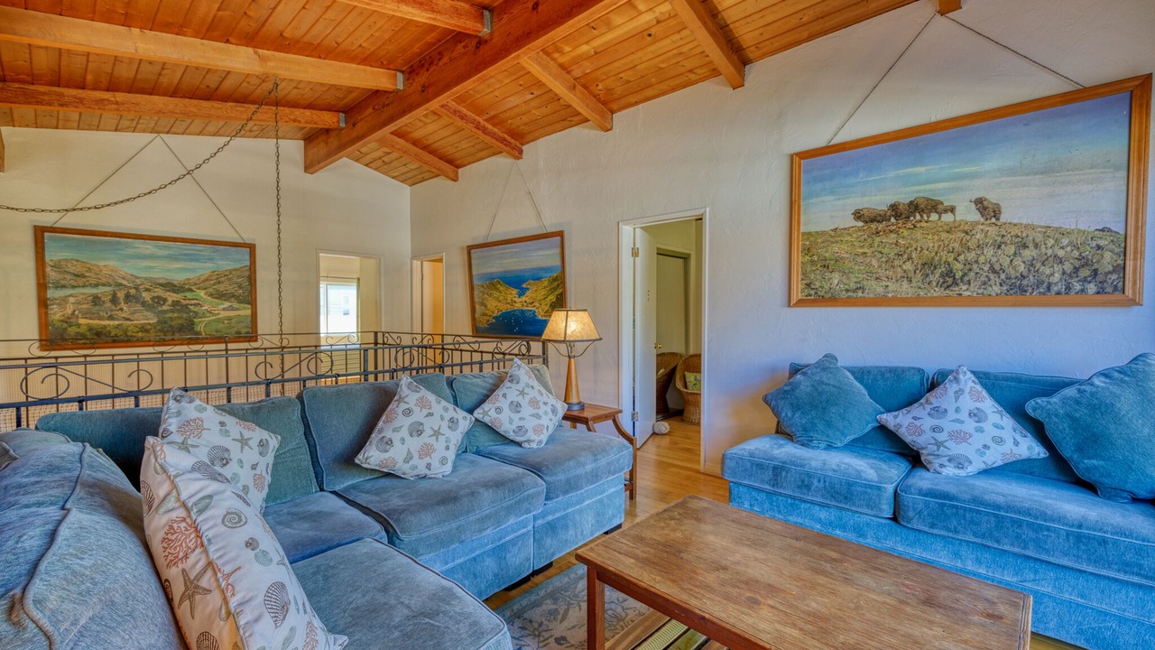 Photo of Bedroom in Avalon