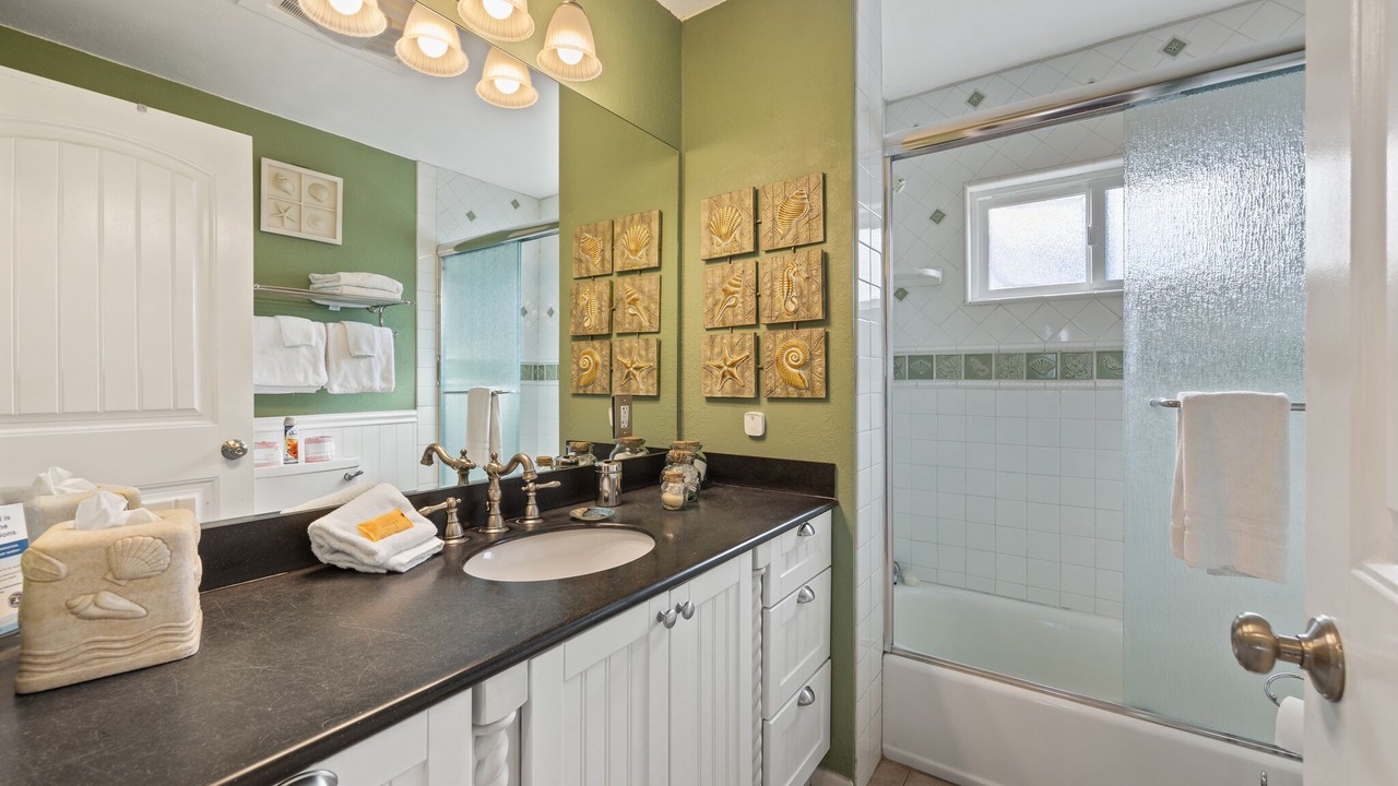 Photo of Bathroom in Avalon