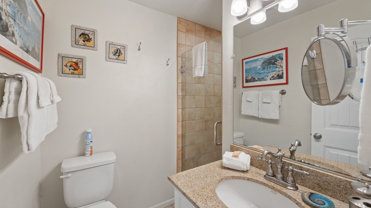 Photo of Bathroom in Avalon