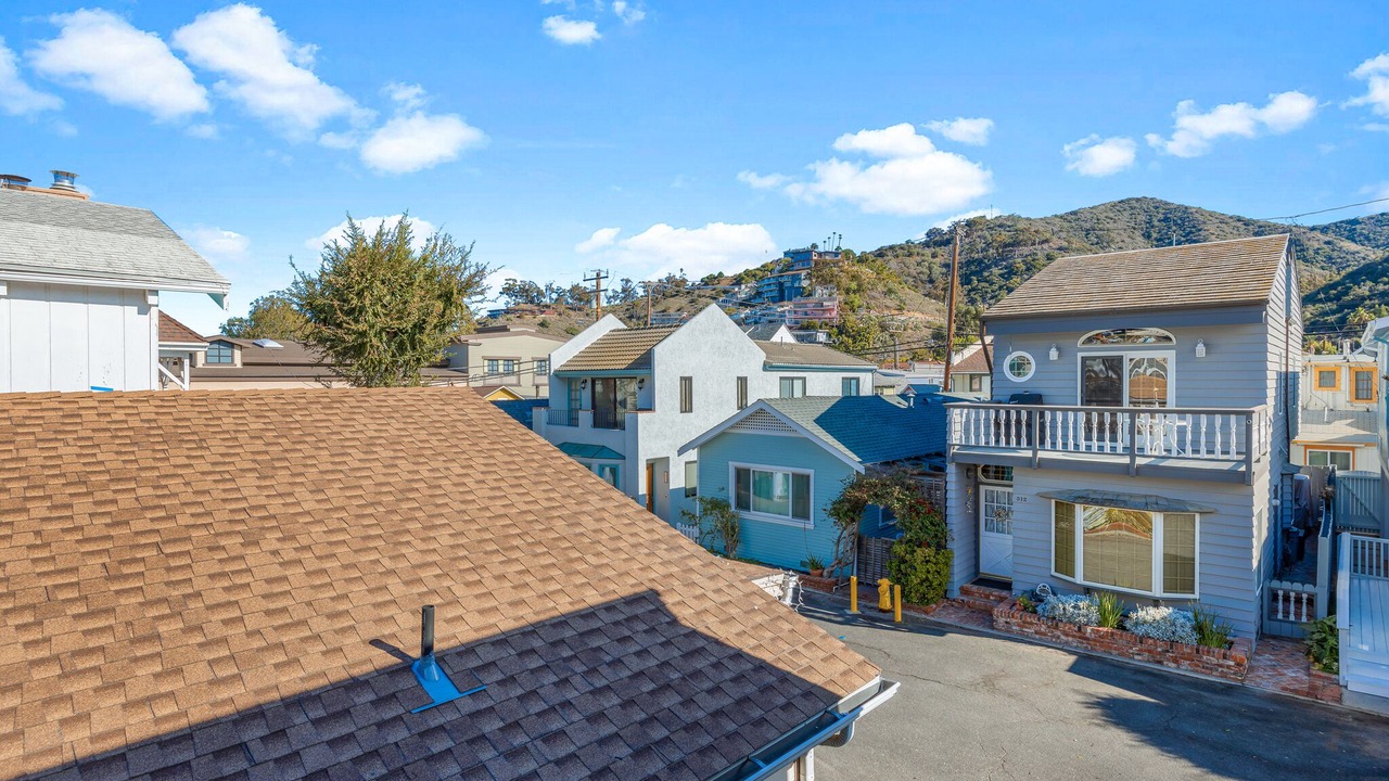 Photo of Others in Avalon