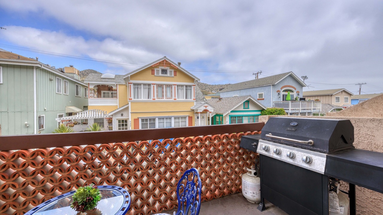 Photo of Patio Balcony in Avalon