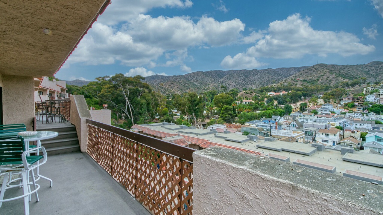 Photo of Patio Balcony in Avalon