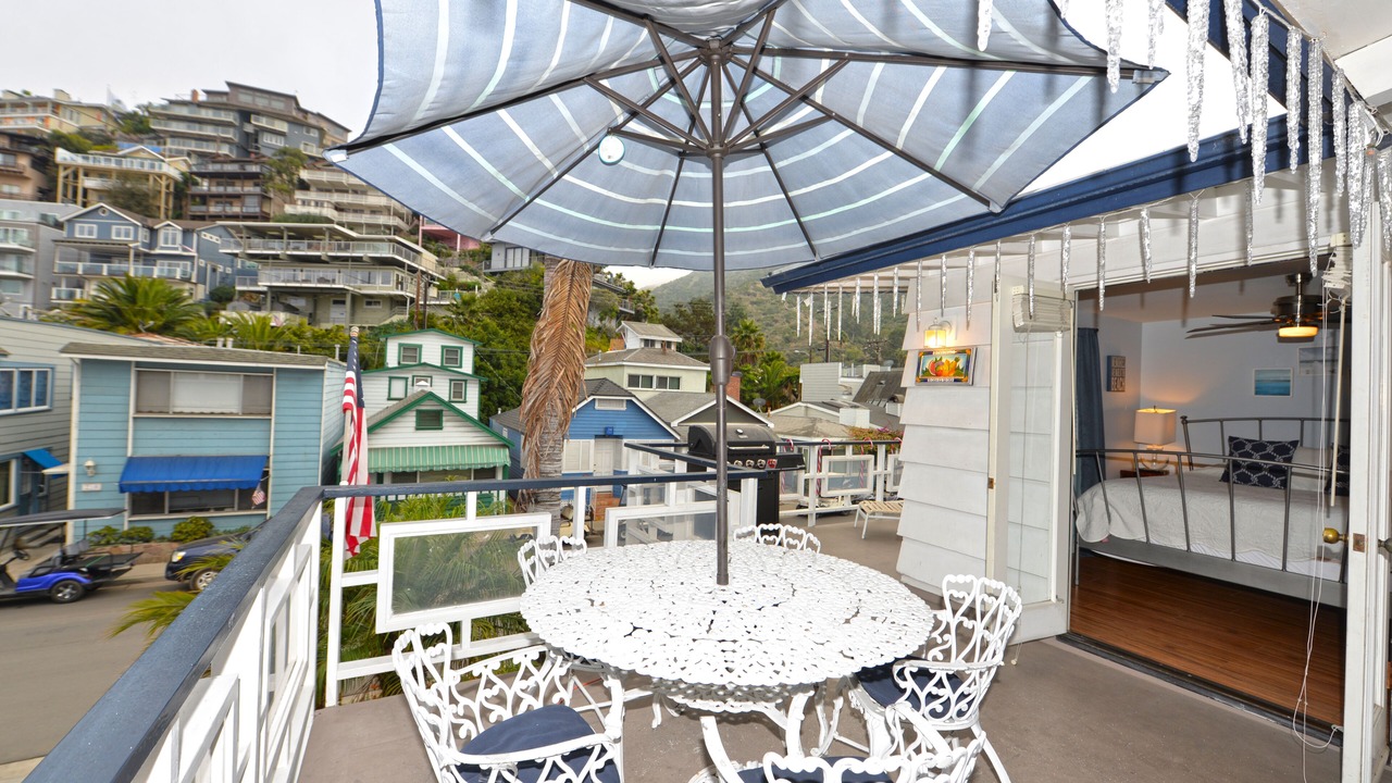 Photo of Patio Balcony in Avalon